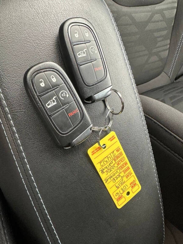 2019 Jeep Cherokee Latitude