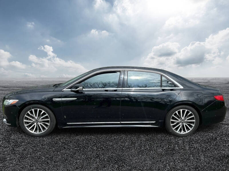 2017 Lincoln Continental Select