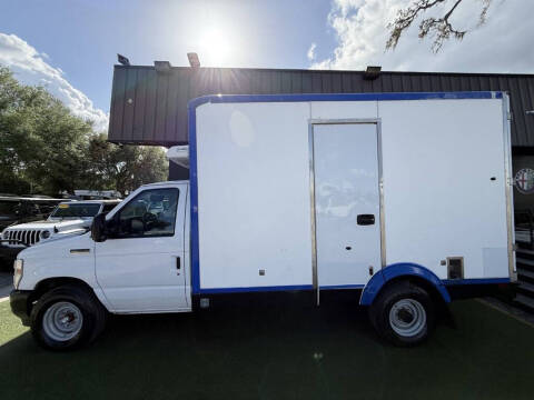 2023 Ford E-Series
