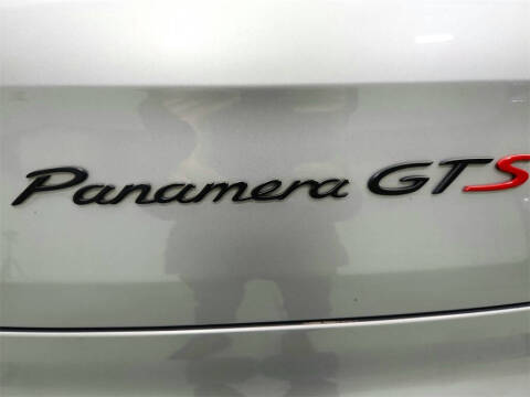 2015 Porsche Panamera GTS