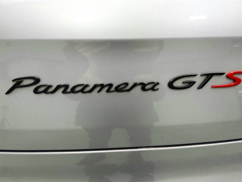 2015 Porsche Panamera GTS