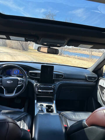2020 Ford Explorer Platinum