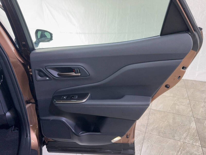 2025 Toyota Crown Platinum