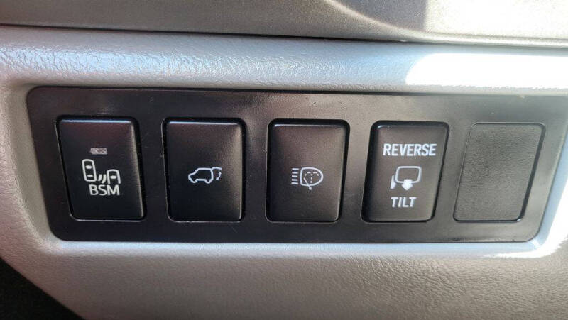 2016 Toyota Sequoia Limited