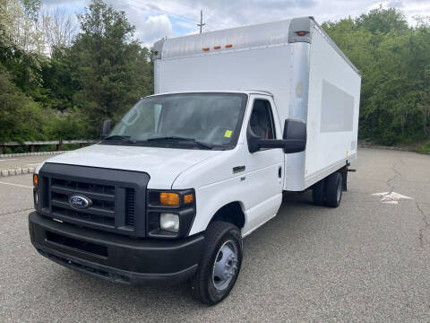2015 Ford E-Series for sale at Advanced Fleet Management- Towaco in Towaco NJ