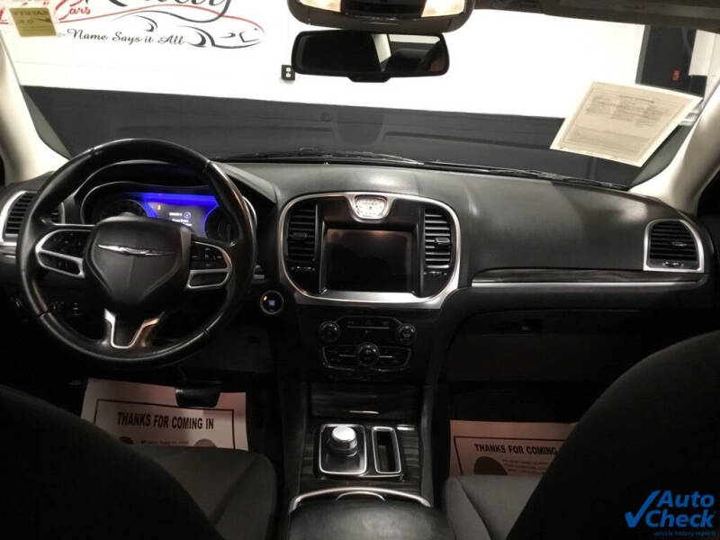 2018 Chrysler 300 Touring