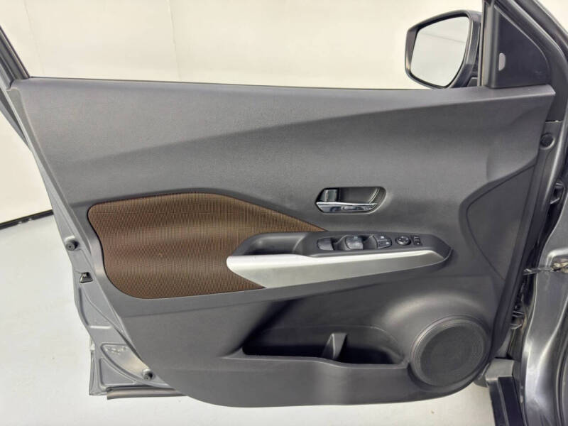 2018 Nissan Kicks SR