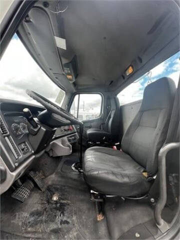 2012 Freightliner M2 112