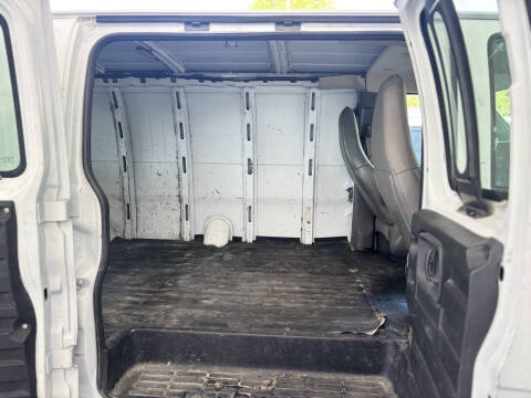 2019 GMC Savana 2500