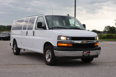 2025 Chevrolet Express LT 3500