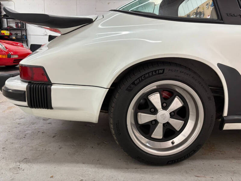 1984 Porsche 911 Carrera