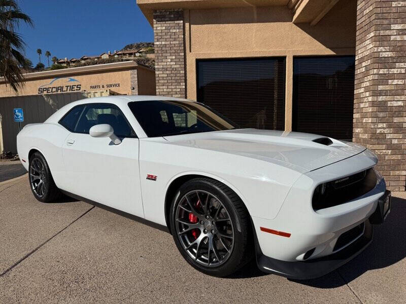 2016 Dodge Challenger SRT 392