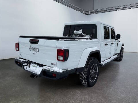 2021 Jeep Gladiator Overland