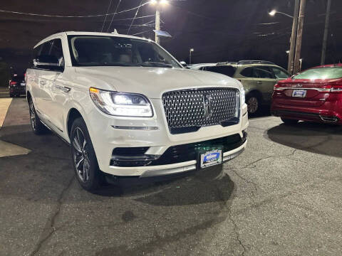 2019 Lincoln Navigator Select