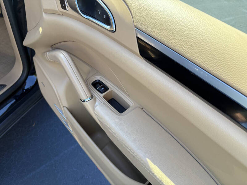 2016 Porsche Cayenne