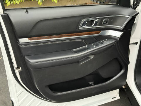 2018 Ford Explorer Limited