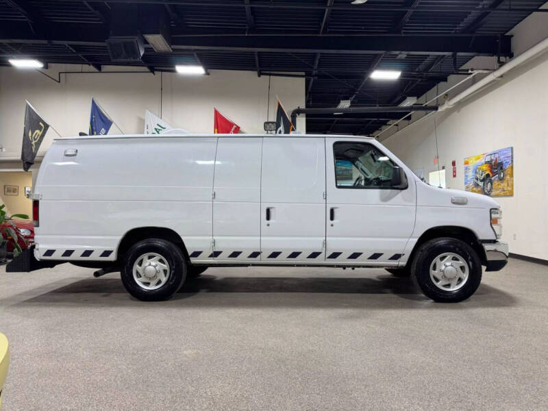 2012 Ford E-Series E-350 SD