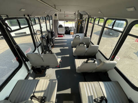 2013 IC Bus HC Series