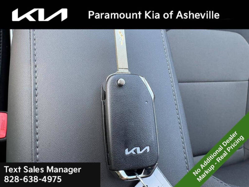 2026 Kia Niro LX