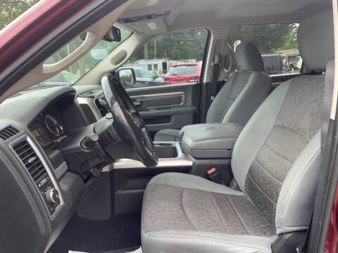 2016 RAM 1500 SLT