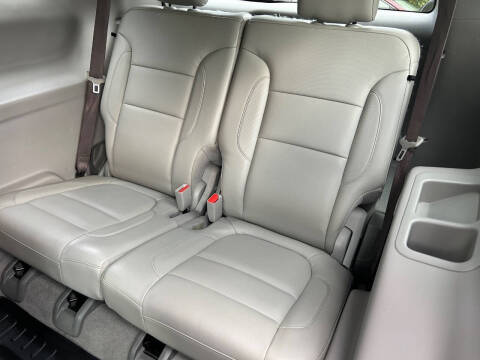 2017 GMC Acadia SLT-1