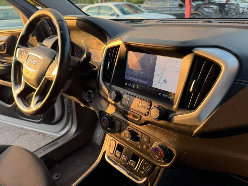 2020 GMC Terrain SLE