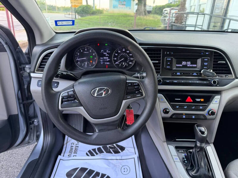 2017 Hyundai Elantra