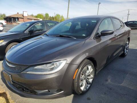 2015 Chrysler 200 for sale at TRAIN AUTO SALES & RENTALS in Taylors SC