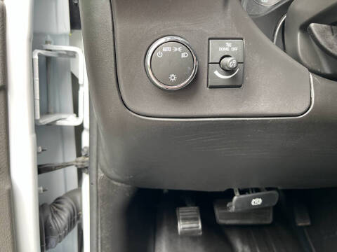 2024 Chevrolet Express 2500