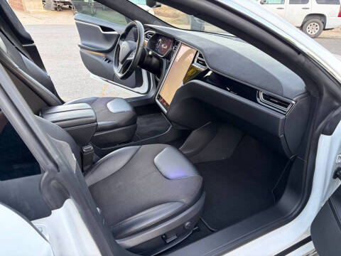 2014 Tesla Model S P85