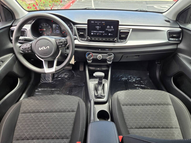 2023 Kia Rio S