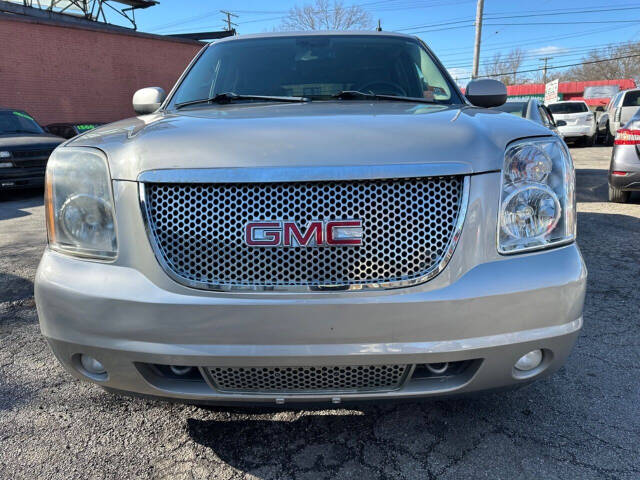 2009 GMC Yukon for sale at Kelly Auto Group in Cleveland, OH