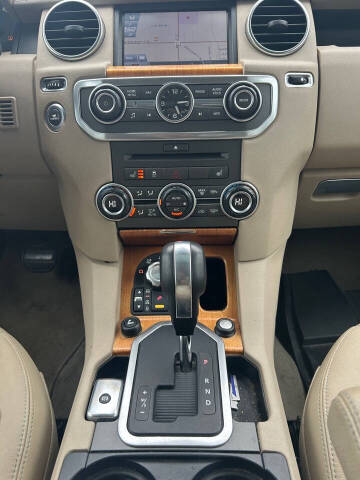 2011 Land Rover LR4