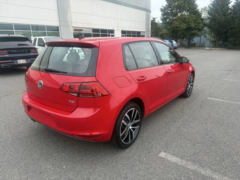 2015 Volkswagen Golf TSI SE