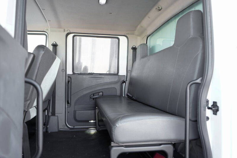 2018 International DuraStar 4400