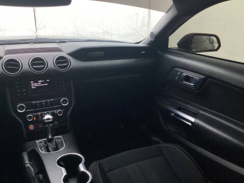 2019 Ford Mustang EcoBoost