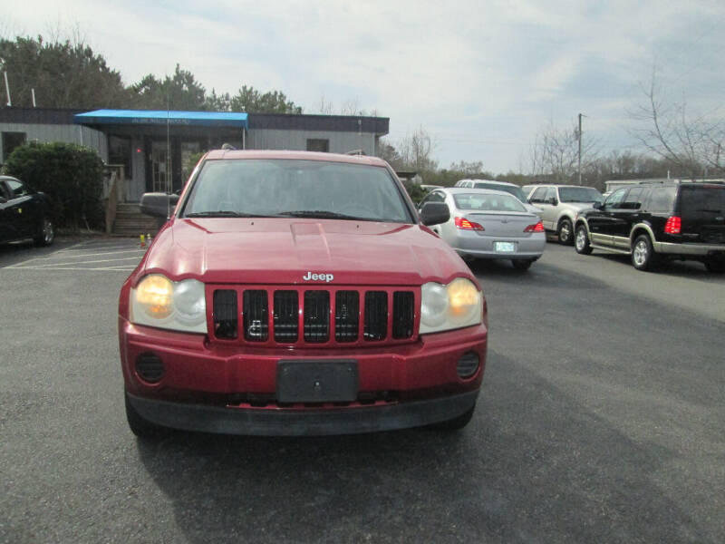 2006 Jeep Grand Cherokee for sale at Olde Mill Motors in Angier NC