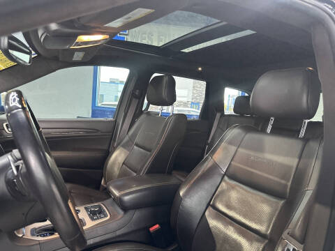 2017 Jeep Grand Cherokee Summit