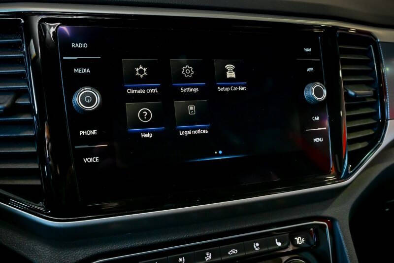 2022 Volkswagen Atlas Cross Sport V6 SEL Premium R-Line 4Motion