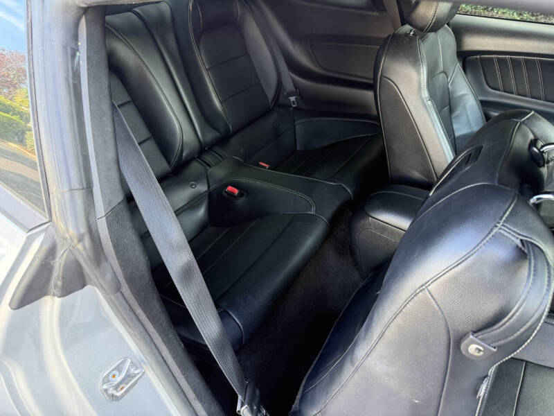 2016 Ford Mustang EcoBoost Premium