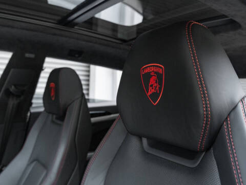 2020 Lamborghini Urus