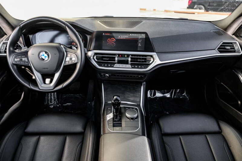 2022 BMW 3 Series 330i