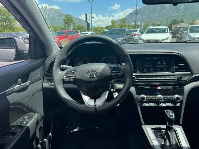 2020 Hyundai ELANTRA for sale at Axio Auto Boise in Boise, ID