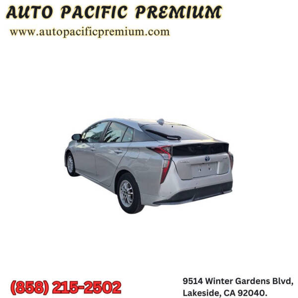 2016 Toyota Prius Four