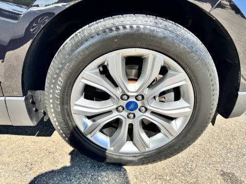 2019 Ford Edge Titanium