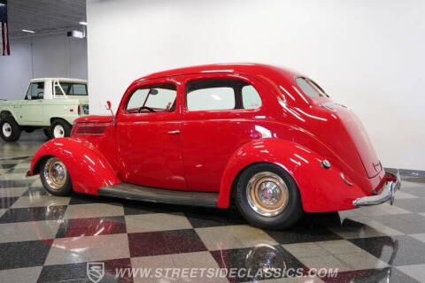 1937 Ford Tudor