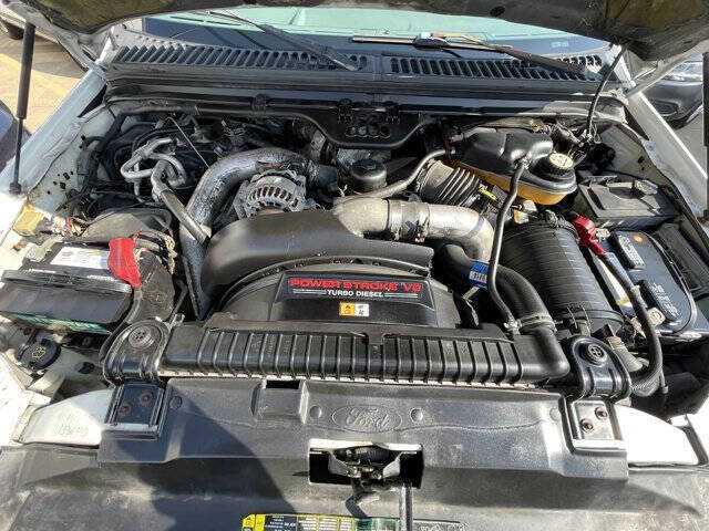 2003 Ford Excursion XLT