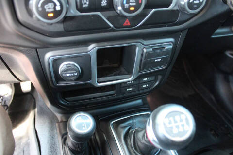 2020 Jeep Gladiator Sport