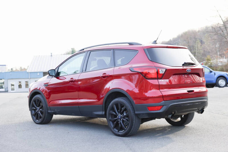 2019 Ford Escape SE
