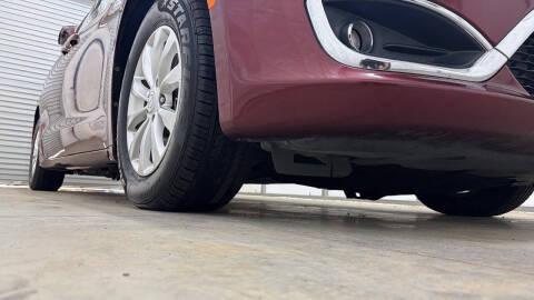 2018 Chrysler Pacifica Touring Plus
